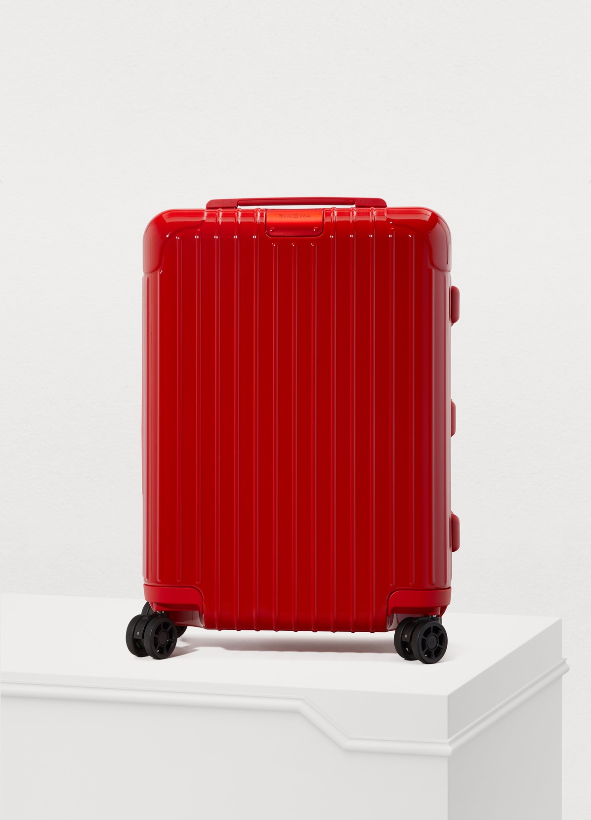 RIMOWA essential cobin s luggage